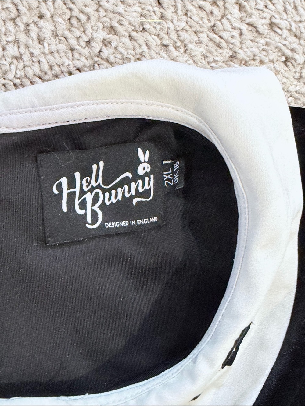 Hell Bunny Black Dress with White Peter Pan Collar - Picture 4 of 6